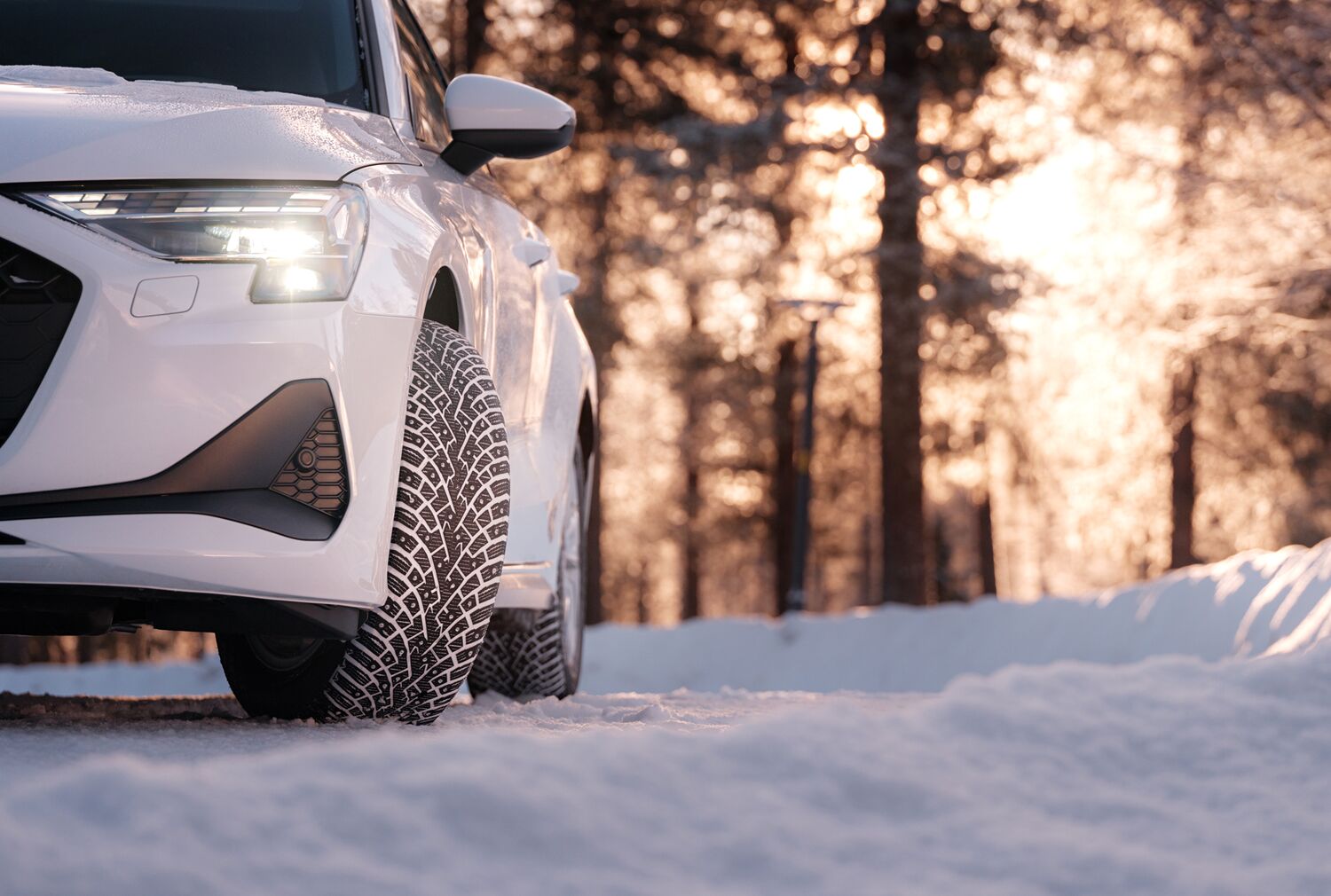 Find Safe and Innovative Tires / Cars, Vans, SUVs, Pick Up Trucks